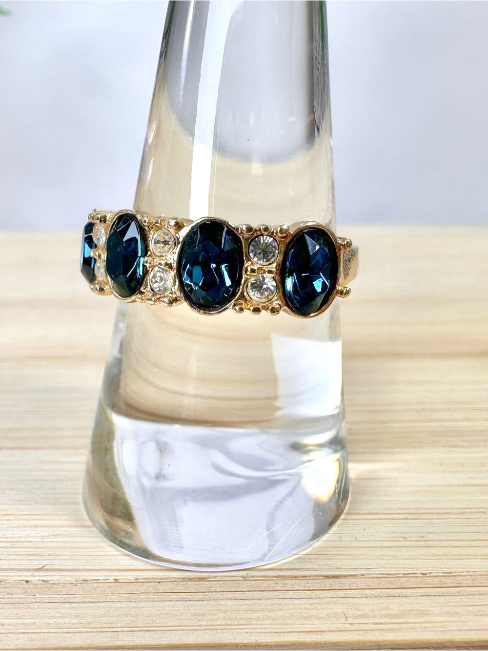 💙Gold Band Ring with Dark Blue Stones and Clear Accents
